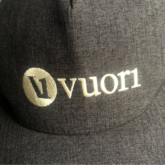 Vuori Performance Snapback Baseball Hat - Picture 3 of 6